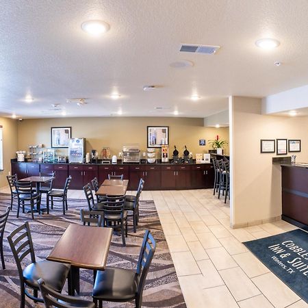 Cobblestone Inn & Suites - Winters المظهر الخارجي الصورة